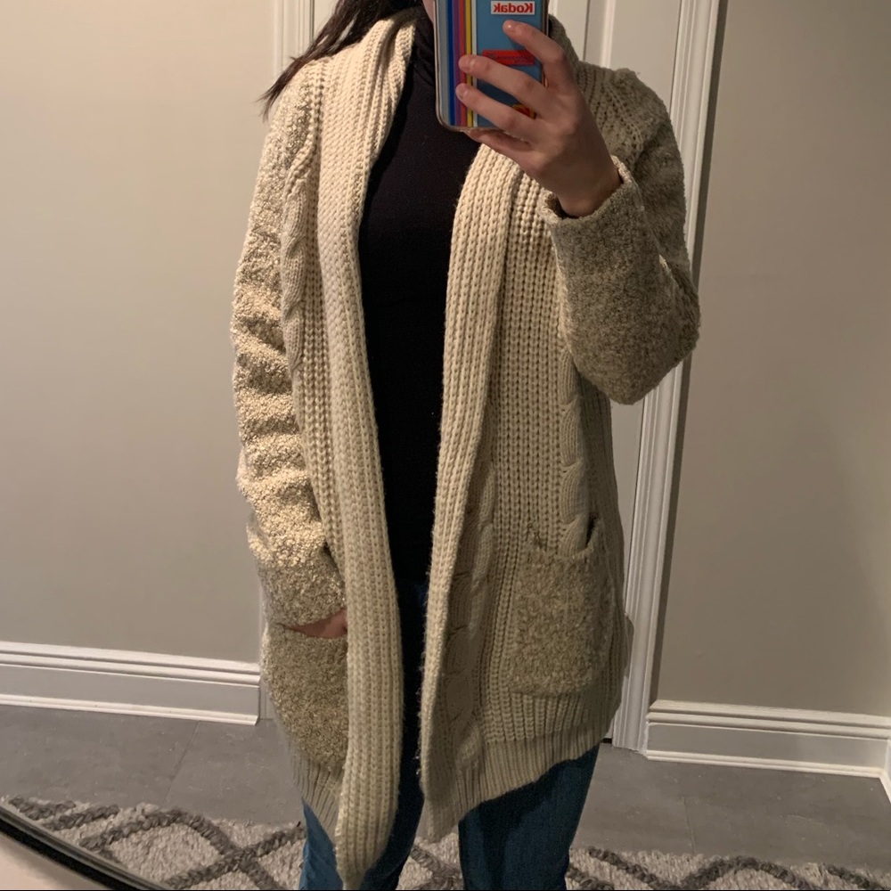 Beige knit sweater from Brandy Melville